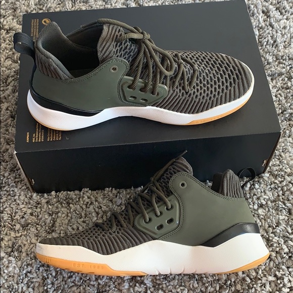 jordan est 1985 shoes